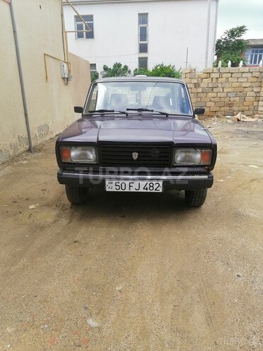 LADA (VAZ) 2107-1