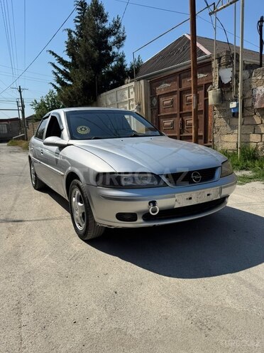 Opel Vectra-2