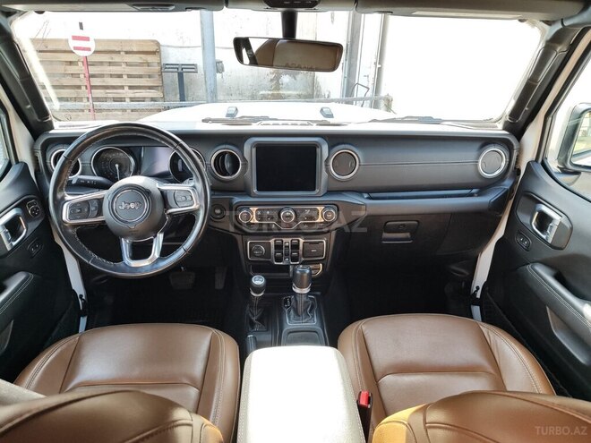 Jeep Wrangler-3