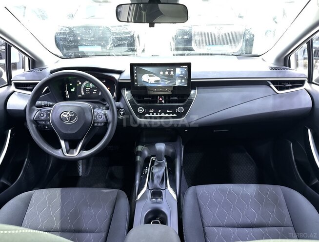 Toyota Corolla-8