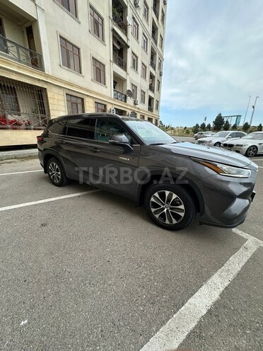 Toyota Highlander-5
