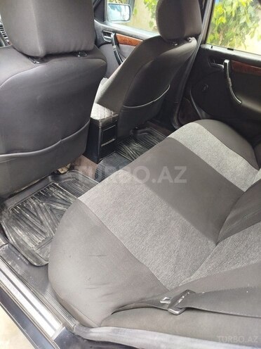 Mercedes C 220-2