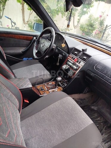 Mercedes C 220-4