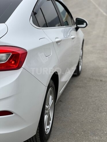 Chevrolet Cruze-5