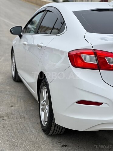 Chevrolet Cruze-6