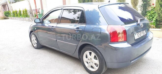 Toyota Corolla-10