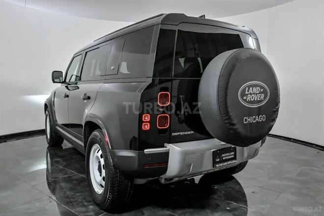 Land Rover Defender-8