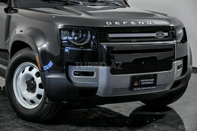 Land Rover Defender-7