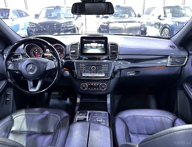 Mercedes GLS 400 4MATIC 2017, 220,200 km - 3.0 l - Bakı