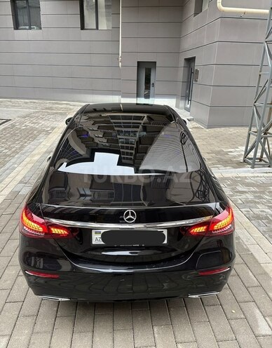 Mercedes E 300 de-2
