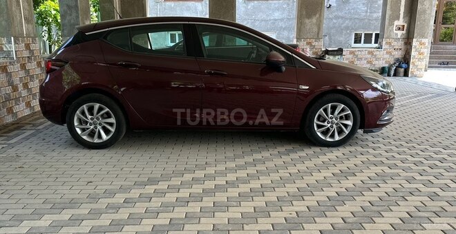 Opel Astra-3