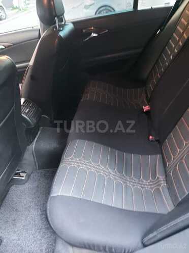 Mercedes E 220-5