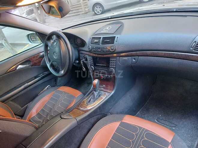 Mercedes E 220-3