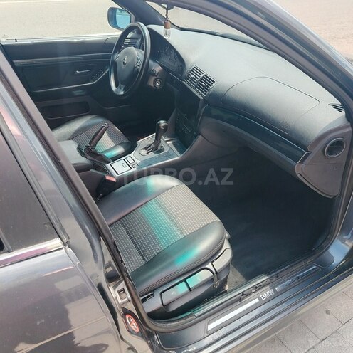 BMW 523-11