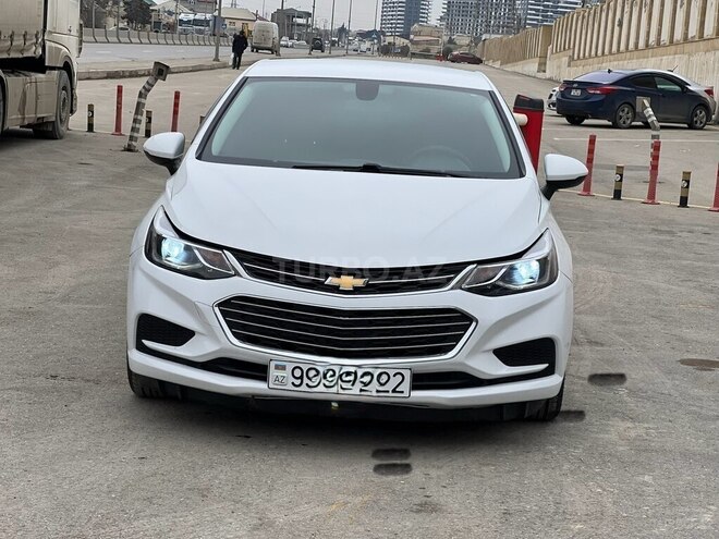 Chevrolet Cruze-1