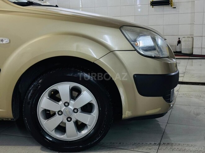Kia Rio-3