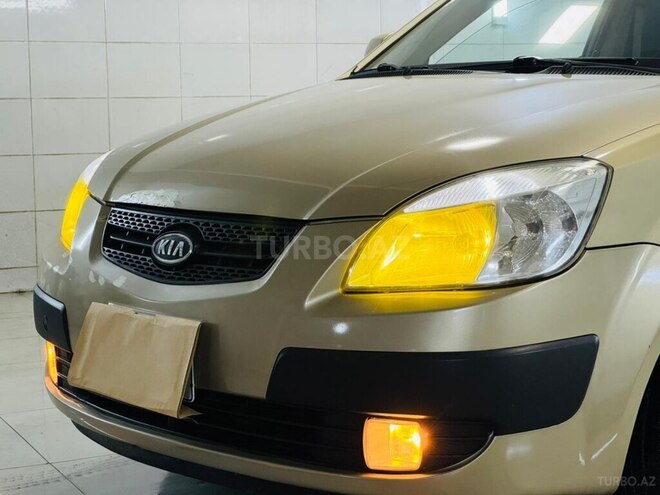 Kia Rio-19