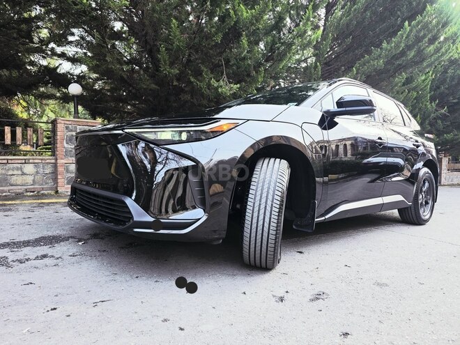 Toyota bZ4X-3