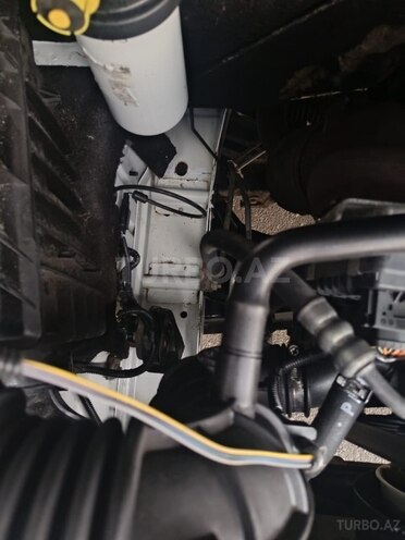 Ford Transit-19