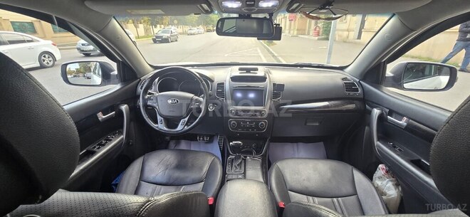 Kia Sorento-4