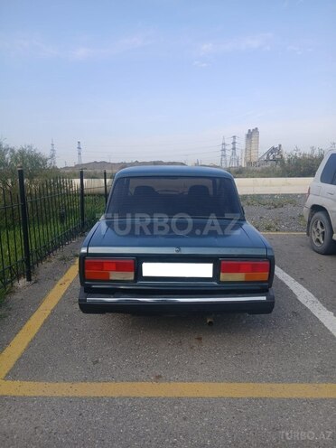 LADA (VAZ) 2107-2