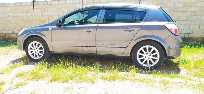 Opel Astra-3