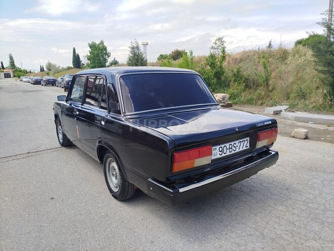 LADA (VAZ) 2107-4