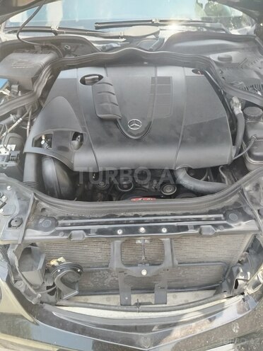 Mercedes E 220-9
