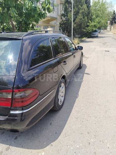 Mercedes E 220-18