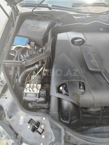 Mercedes E 220-7