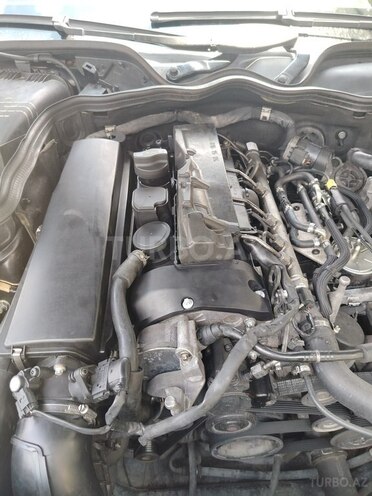 Mercedes E 220-5