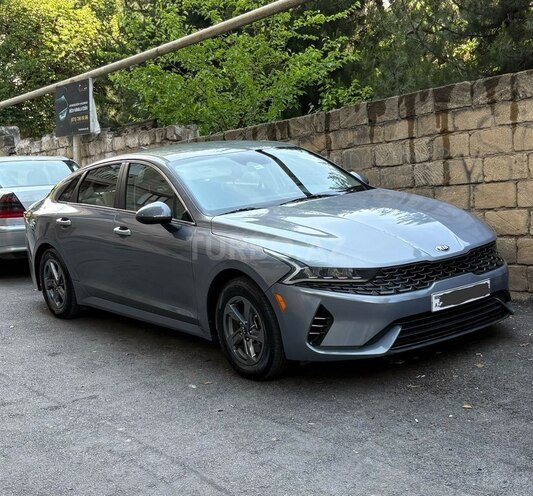 Kia K5-7