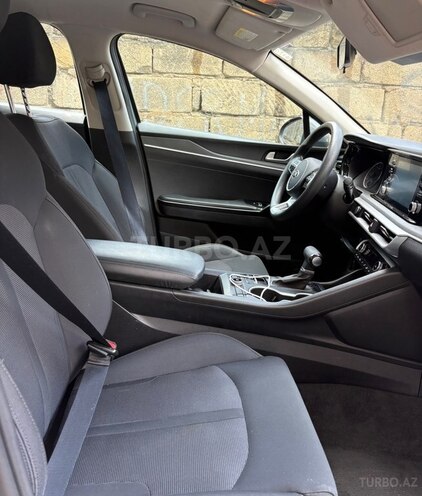 Kia K5-15