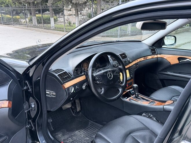 Mercedes E 220-7