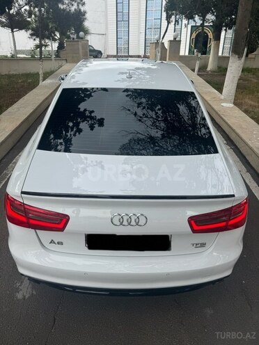Audi A6-6