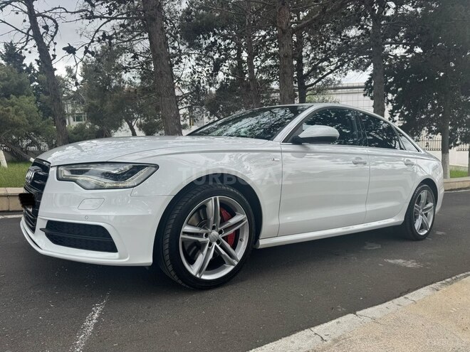 Audi A6-4