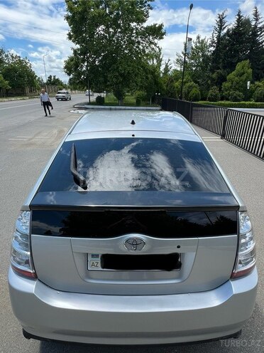 Toyota Prius-6