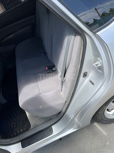 Toyota Prius-9
