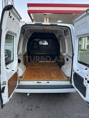 Ford Transit Connect-10