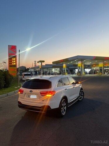 Kia Sorento-5