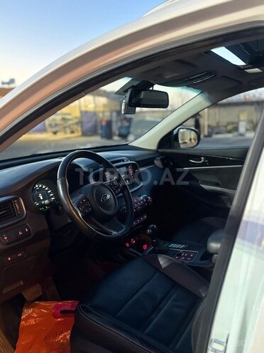 Kia Sorento-6