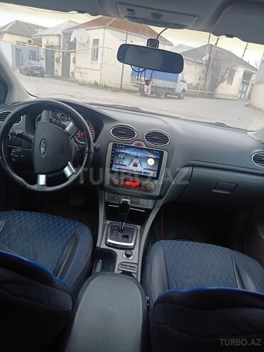 Ford Focus-2