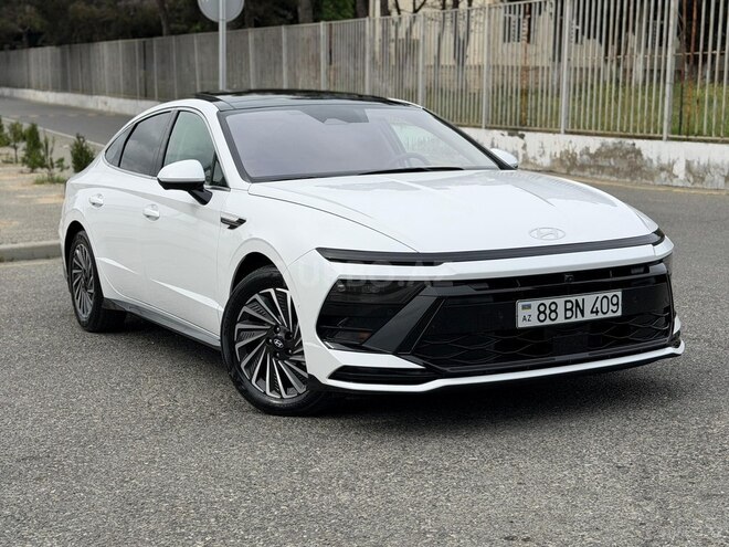 Hyundai Sonata-11