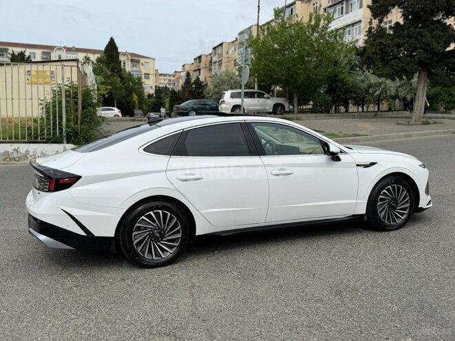 Hyundai Sonata-7