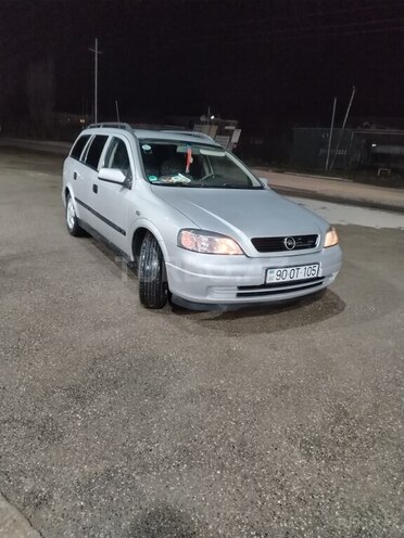 Opel Astra-10
