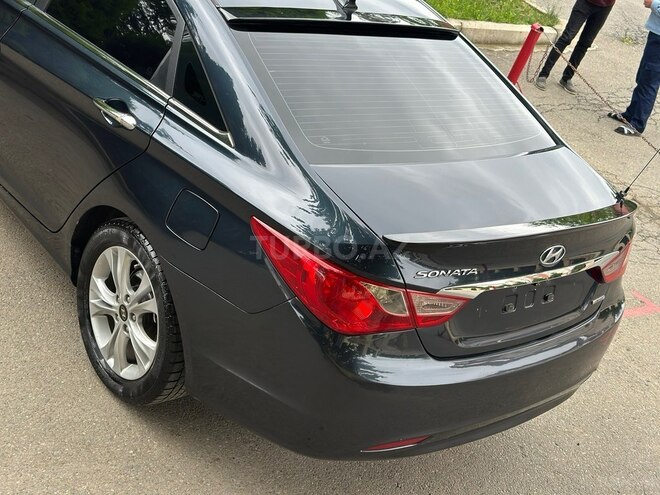 Hyundai Sonata-10