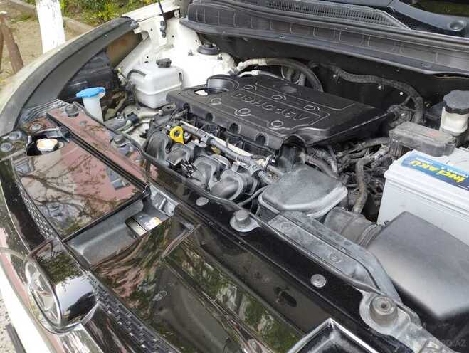 Hyundai ix35-13