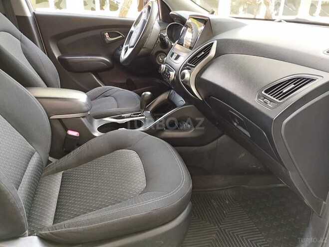 Hyundai ix35-6