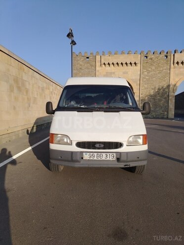 Ford Transit-1