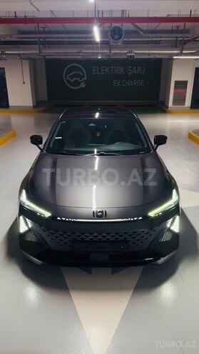Changan Qiyuan A06-1